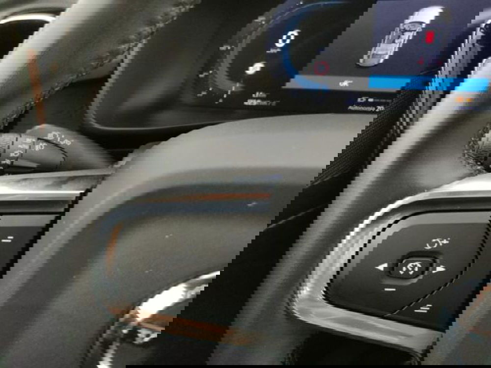 Volvo C40 usata a Modena (16)