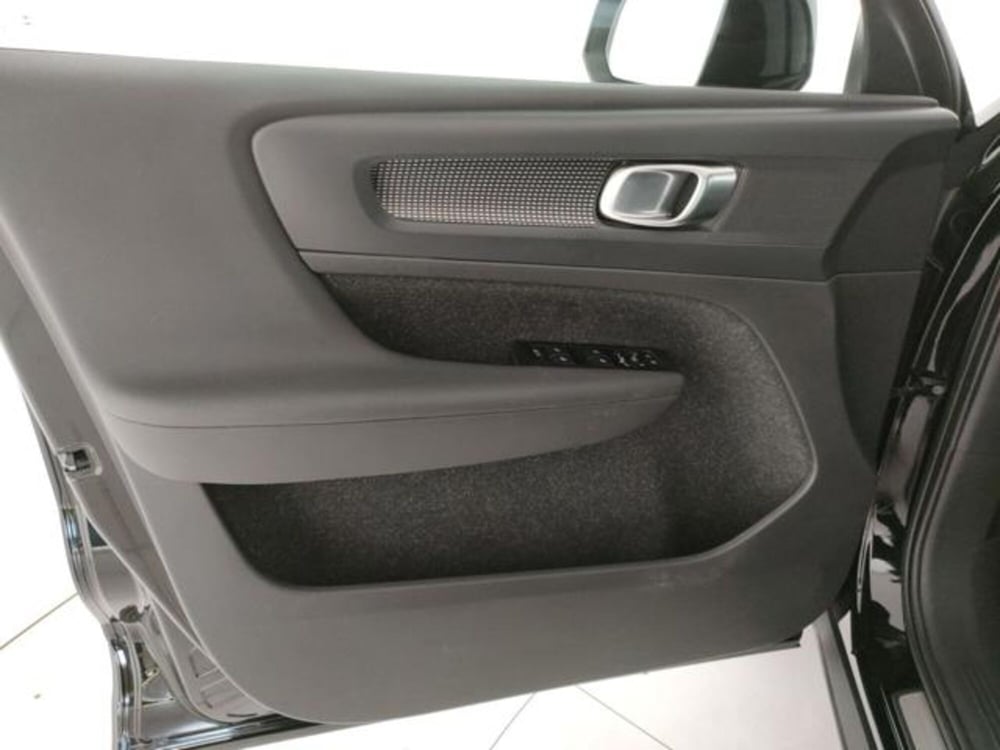 Volvo XC40 usata a Modena (11)