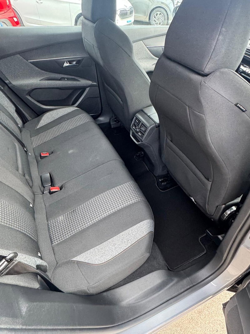 Peugeot 3008 usata a Caserta (7)