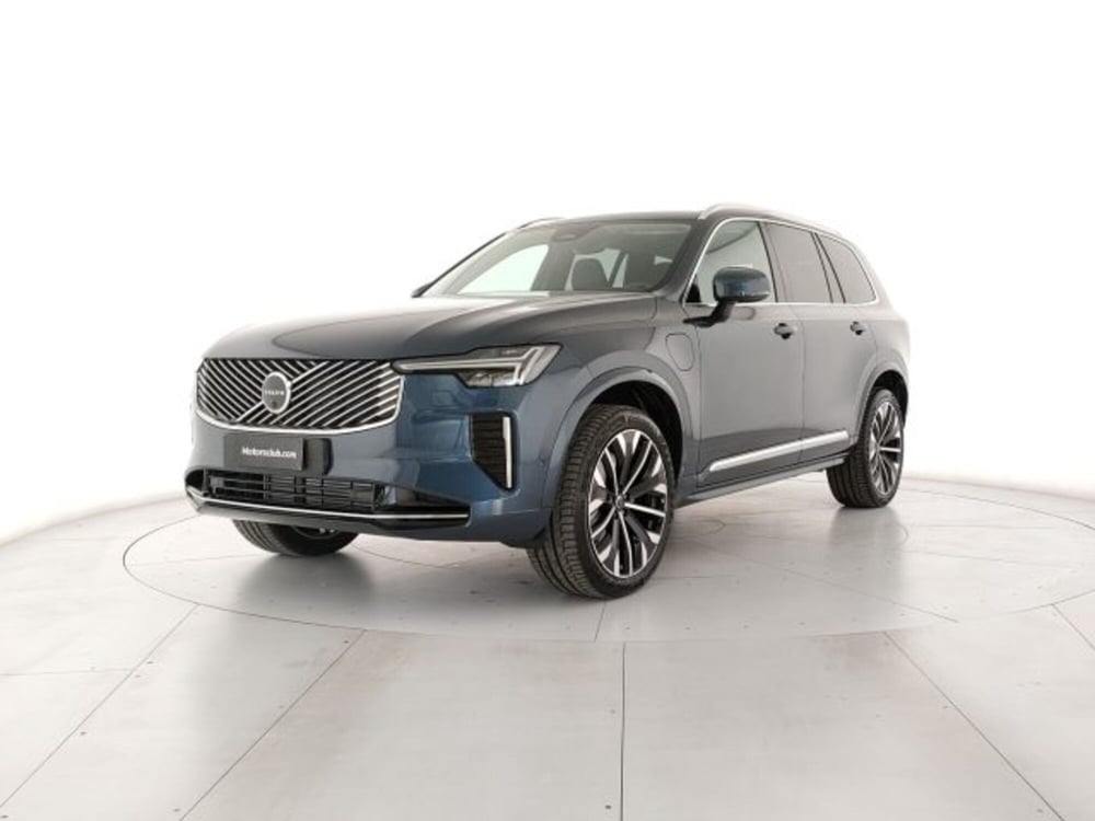 Volvo XC90 nuova a Modena (2)