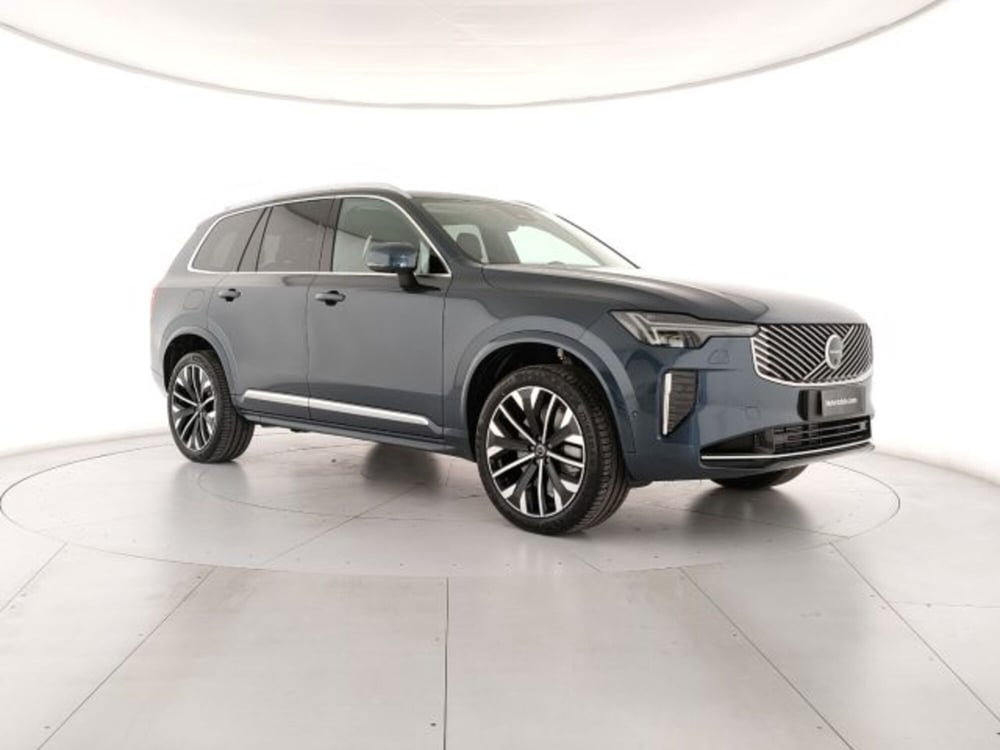 Volvo XC90 nuova a Modena (6)