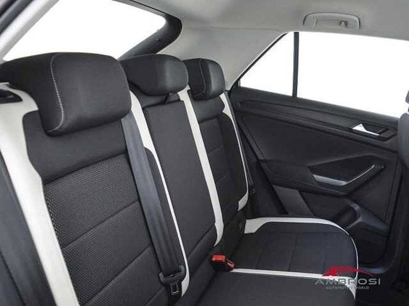 Volkswagen T-Roc usata a Viterbo (11)