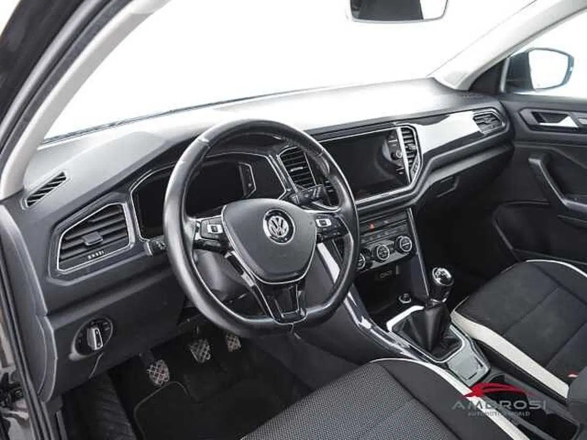 Volkswagen T-Roc usata a Viterbo (8)
