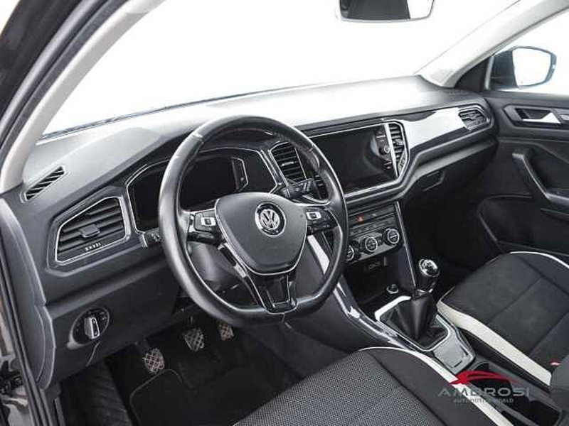 Volkswagen T-Roc usata a Viterbo (8)