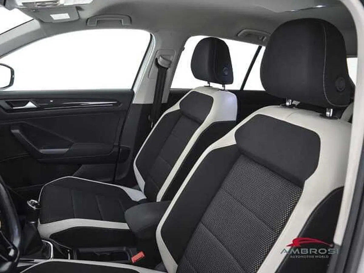 Volkswagen T-Roc usata a Viterbo (9)