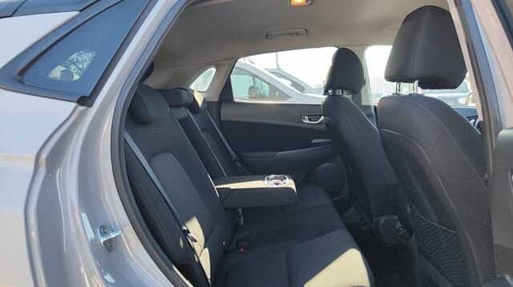 Hyundai Kona usata a Firenze (12)