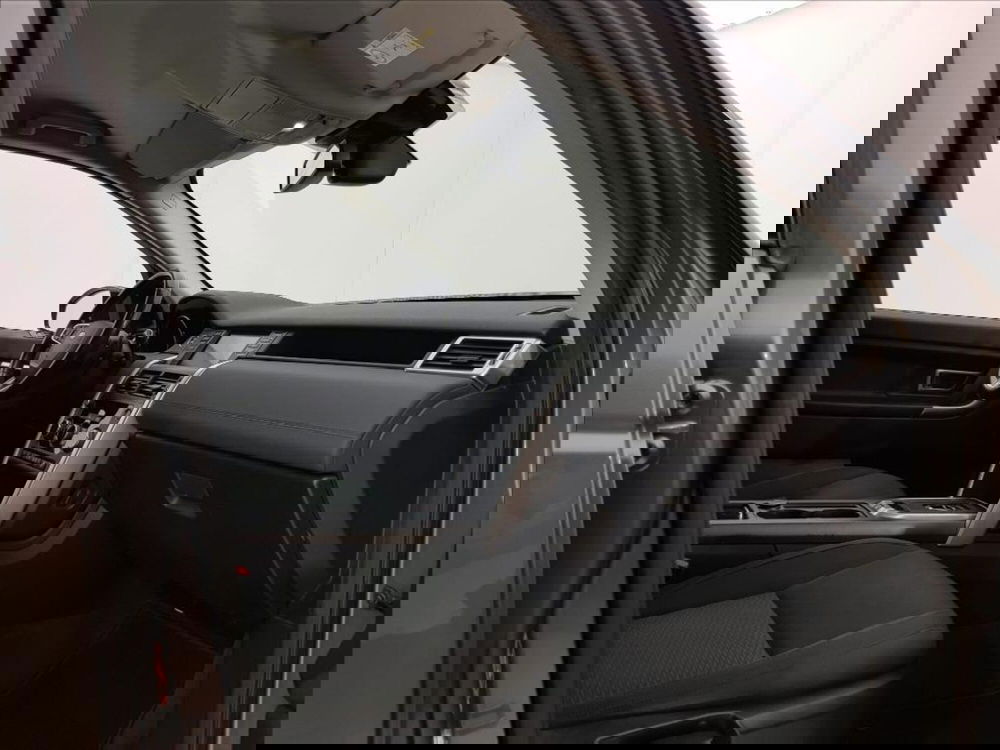 Land Rover Discovery Sport usata a Lucca (10)