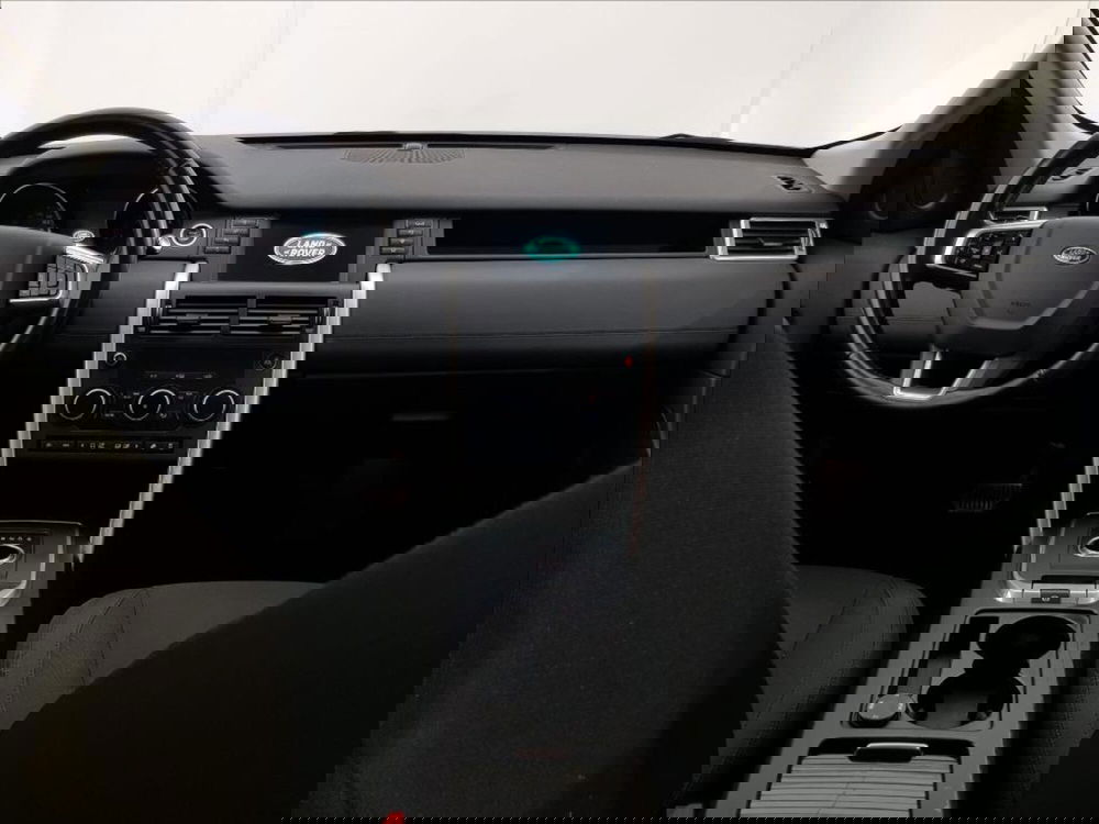 Land Rover Discovery Sport usata a Lucca (13)