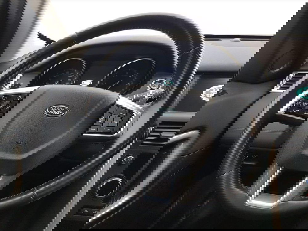 Land Rover Discovery Sport usata a Lucca (14)