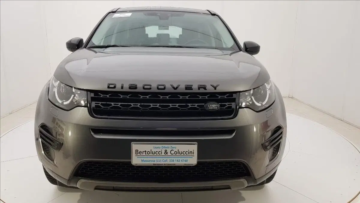 Land Rover Discovery Sport usata a Lucca (2)