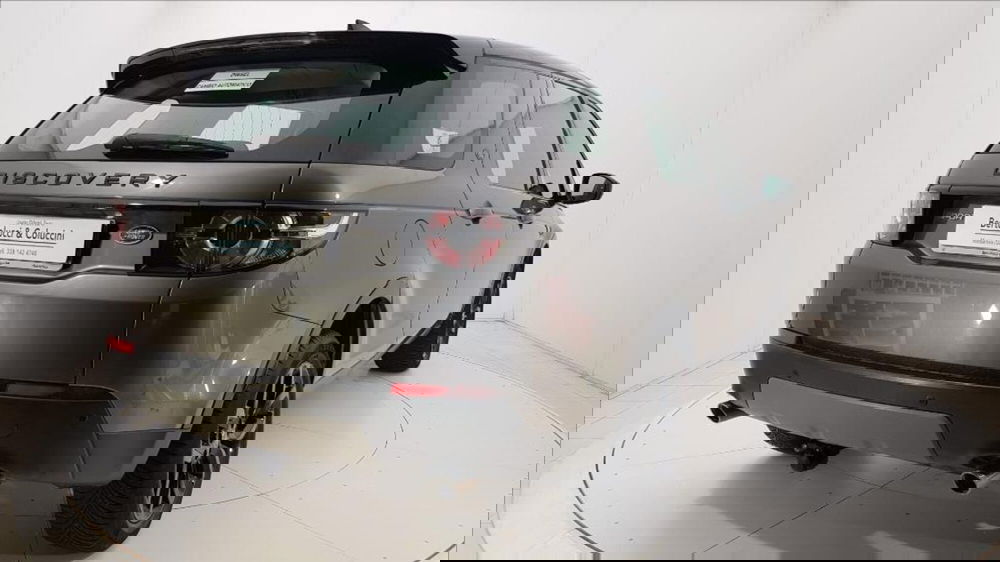 Land Rover Discovery Sport usata a Lucca (6)