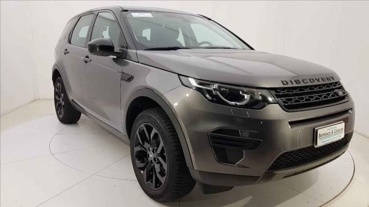 Land Rover Discovery Sport usata a Lucca (8)