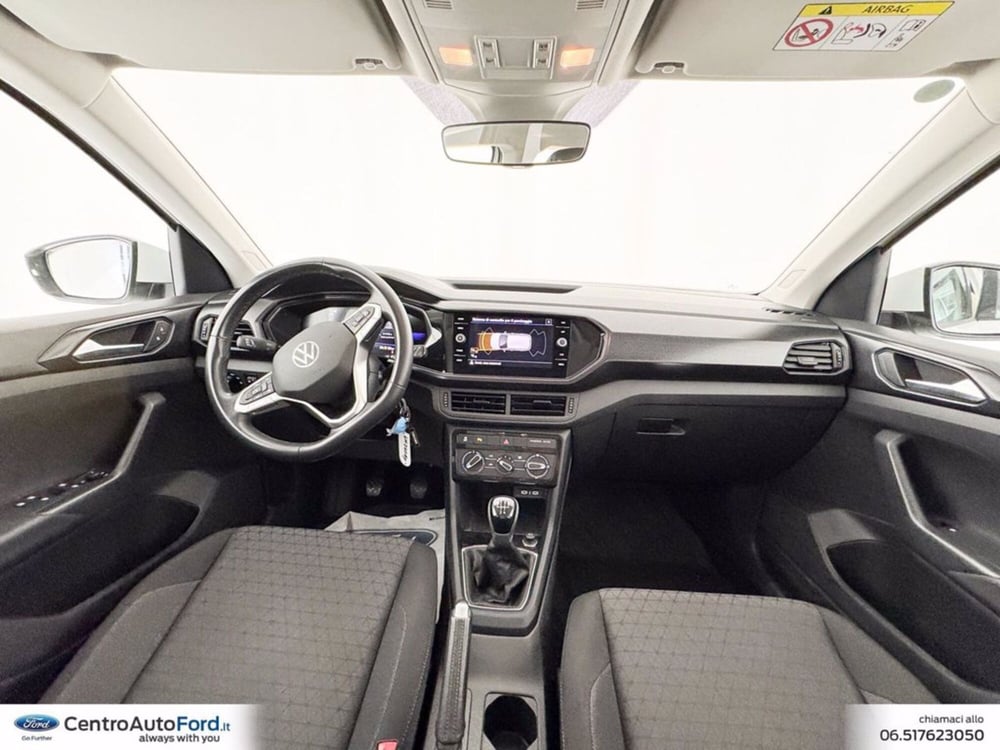 Volkswagen T-Cross usata a Roma (10)