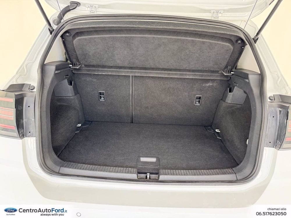 Volkswagen T-Cross usata a Roma (11)