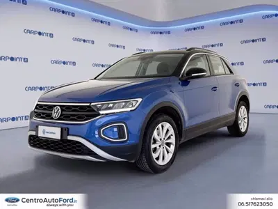 Volkswagen T-Roc 1.0 TSI Life del 2023 usata a Albano Laziale