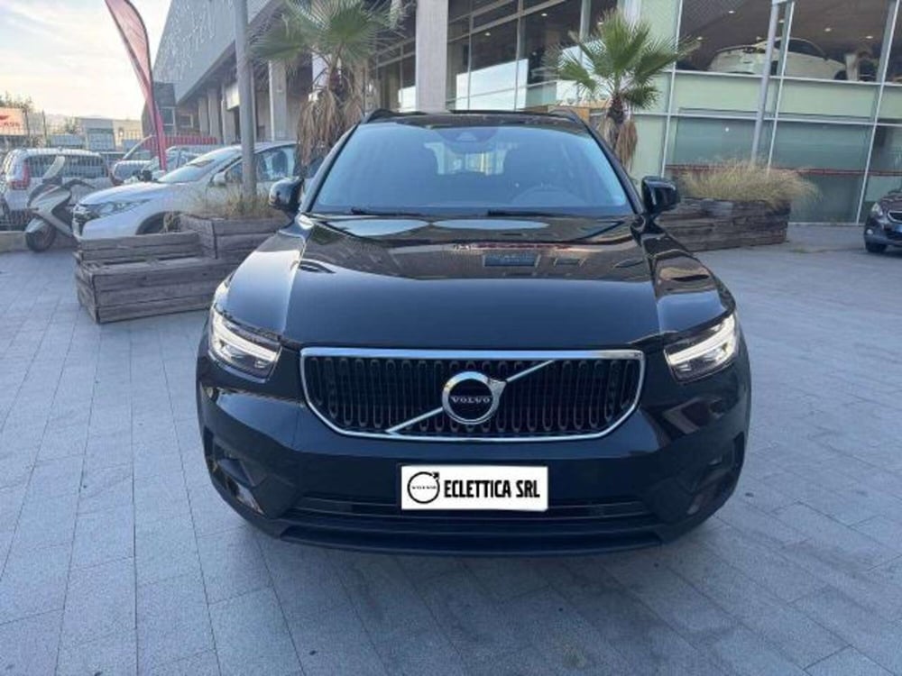 Volvo XC40 usata a Savona (9)
