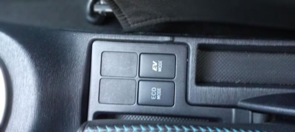 Toyota Yaris usata a Udine (12)