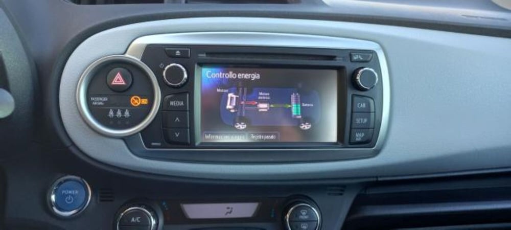 Toyota Yaris usata a Udine (9)