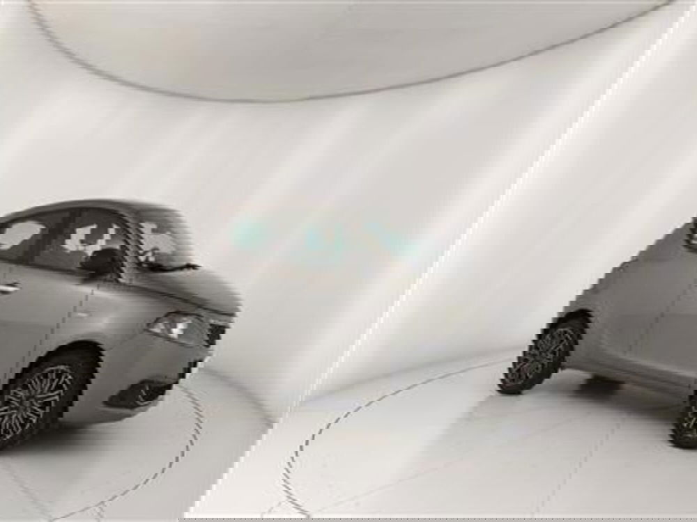 Lancia Ypsilon usata a Bari (10)