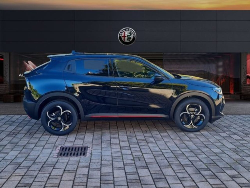 Alfa Romeo Junior nuova a Monza e Brianza (4)