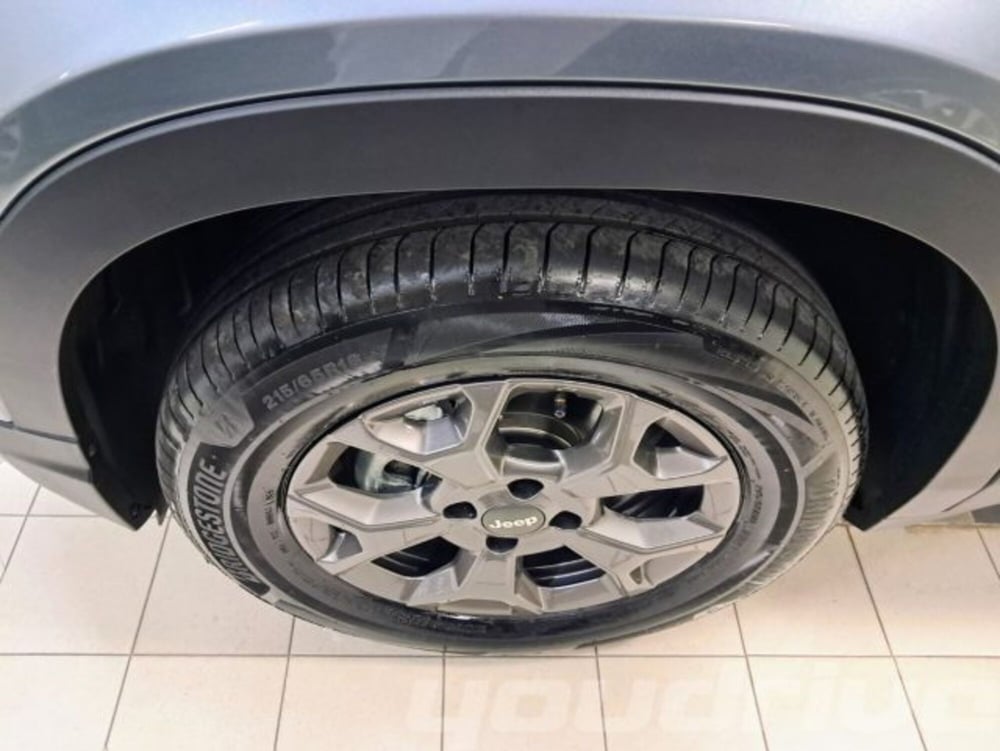 Jeep Avenger usata a Napoli (18)
