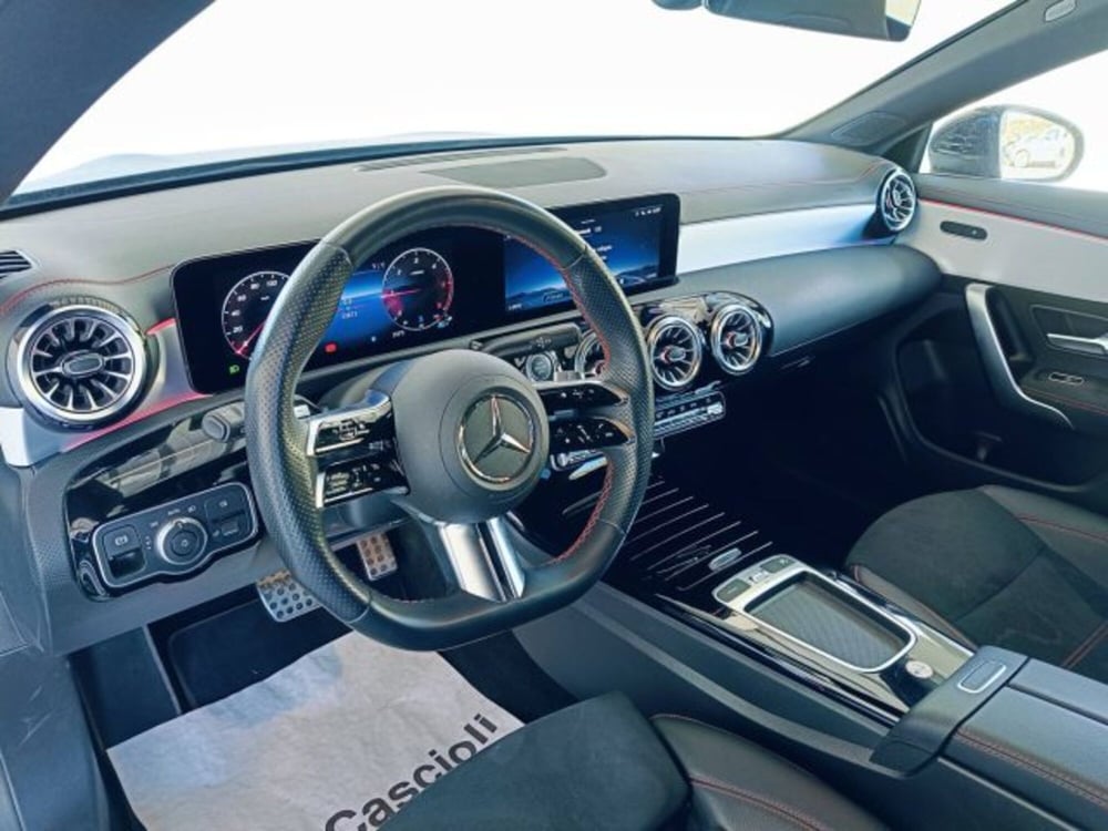 Mercedes-Benz CLA Shooting Brake usata a Teramo (14)