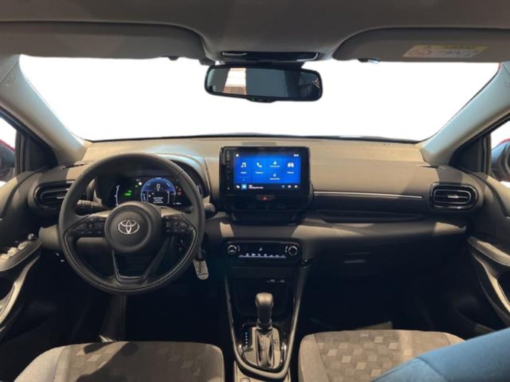 Toyota Yaris Cross nuova a Vercelli (8)