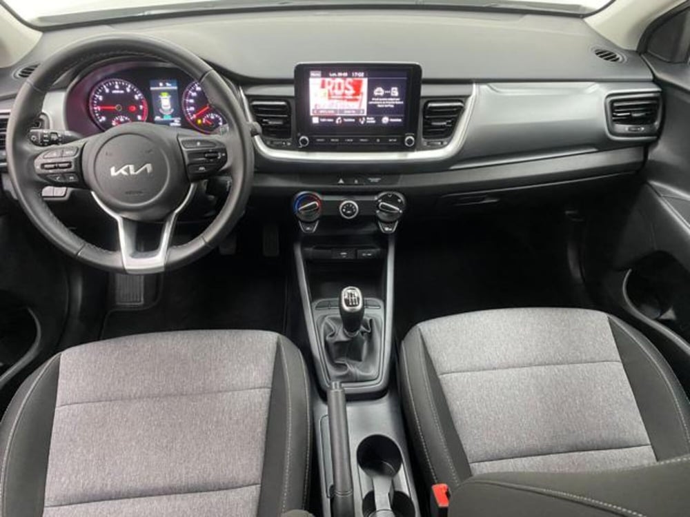 Kia Stonic usata a Como (4)