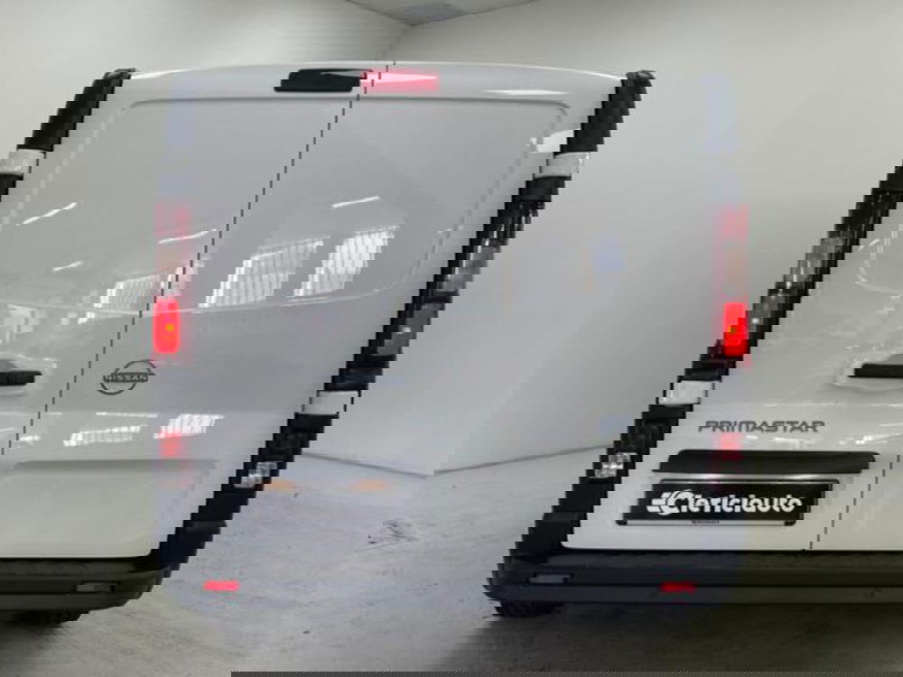 Nissan Primastar Furgone nuova a Como (6)