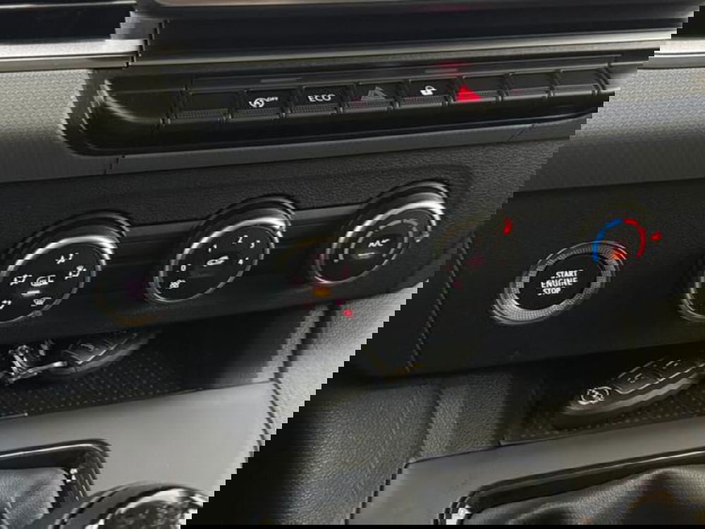 Nissan Townstar nuova a Como (15)