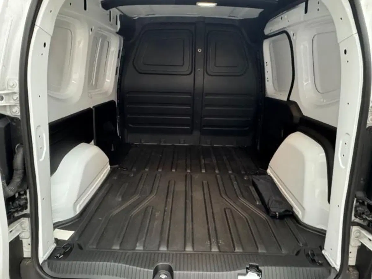 Nissan Townstar nuova a Como (16)