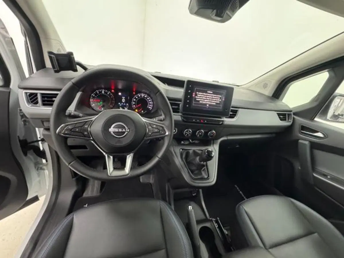 Nissan Townstar nuova a Como (9)