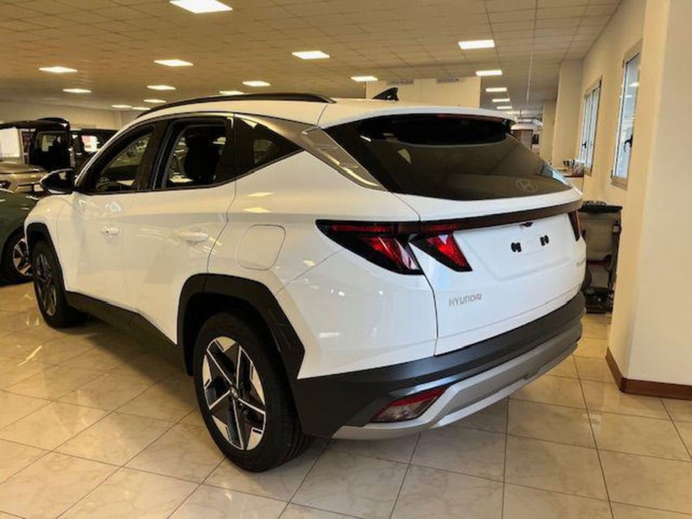 Hyundai Tucson nuova a Verbano Cusio Ossola (5)