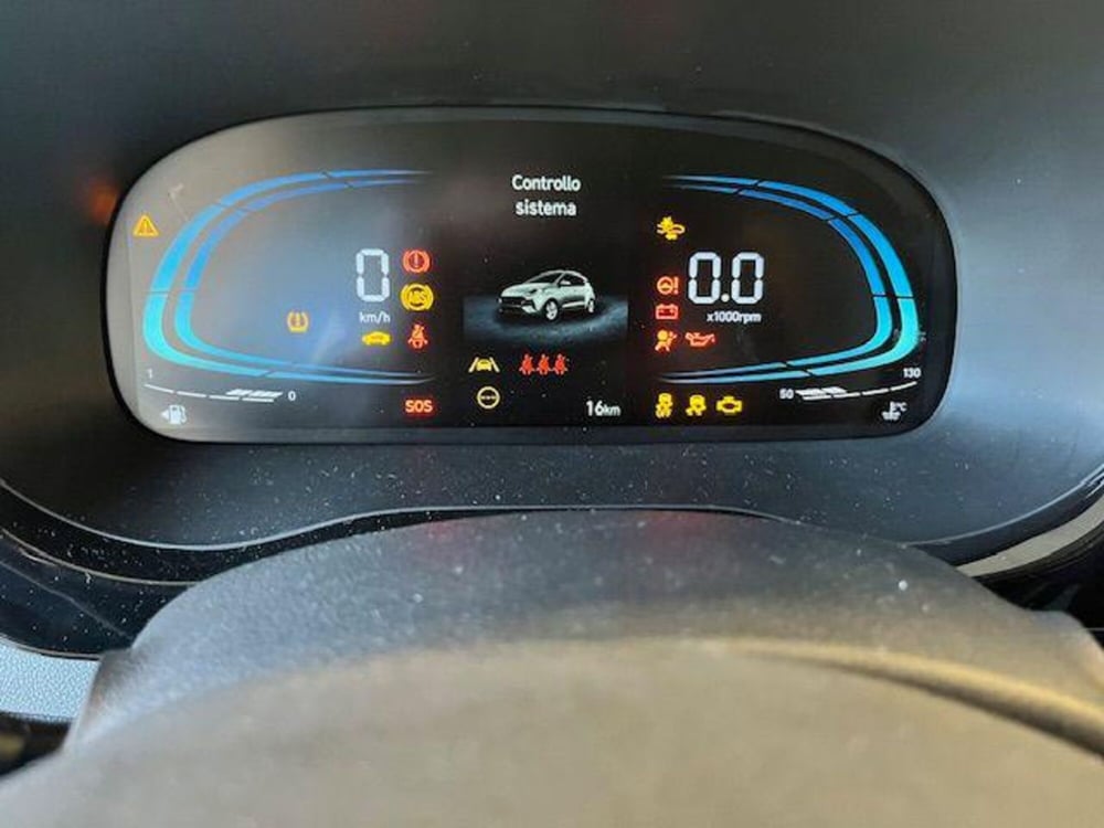Hyundai i10 nuova a Verbano Cusio Ossola (14)