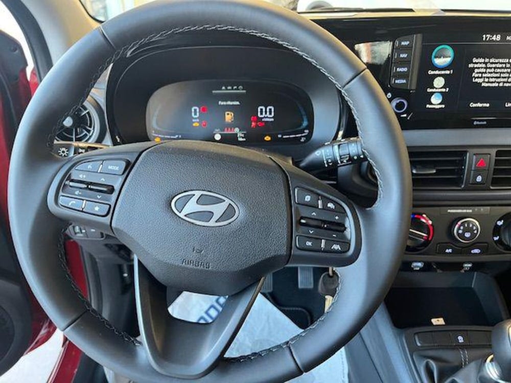 Hyundai i10 nuova a Verbano Cusio Ossola (15)