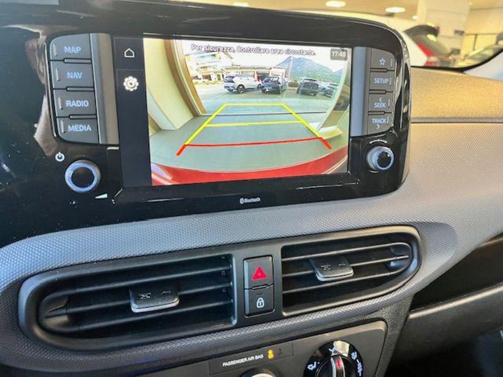 Hyundai i10 nuova a Verbano Cusio Ossola (18)