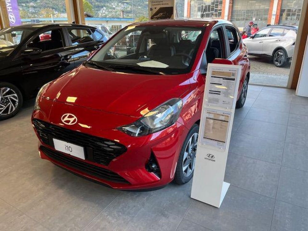Hyundai i10 nuova a Verbano Cusio Ossola (3)