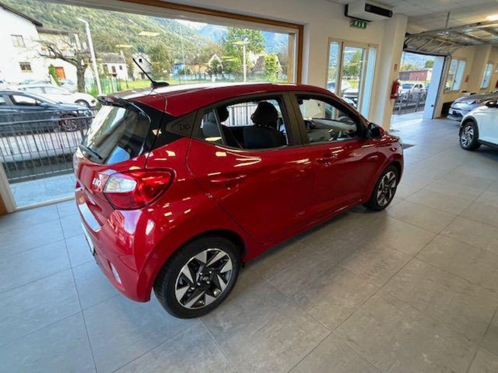 Hyundai i10 nuova a Verbano Cusio Ossola (9)
