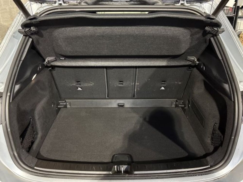 Mercedes-Benz GLA SUV usata a Bologna (8)