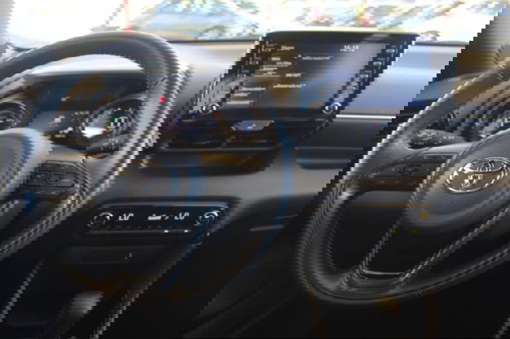 Toyota Yaris Cross usata a Roma (10)