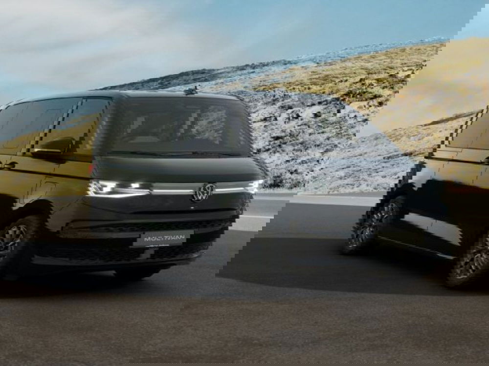 Volkswagen Multivan nuova a Vicenza (7)