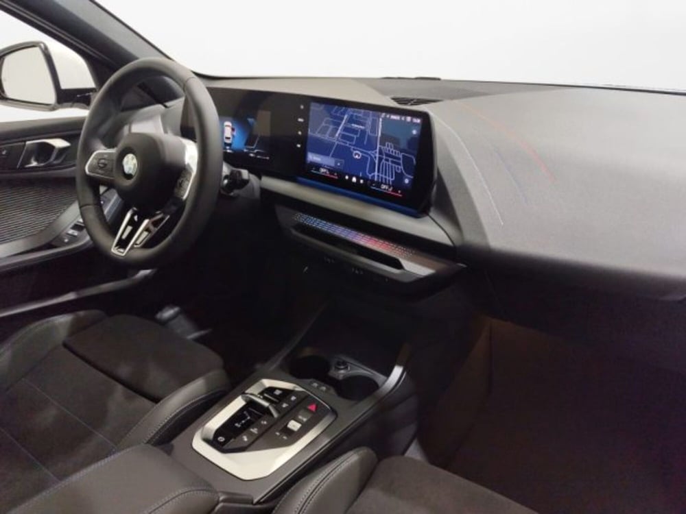 BMW Serie 1 nuova a Modena (10)
