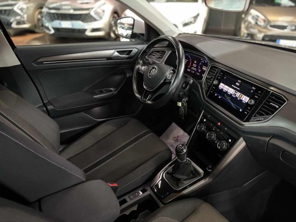 Volkswagen T-Roc usata a Pesaro-Urbino (6)