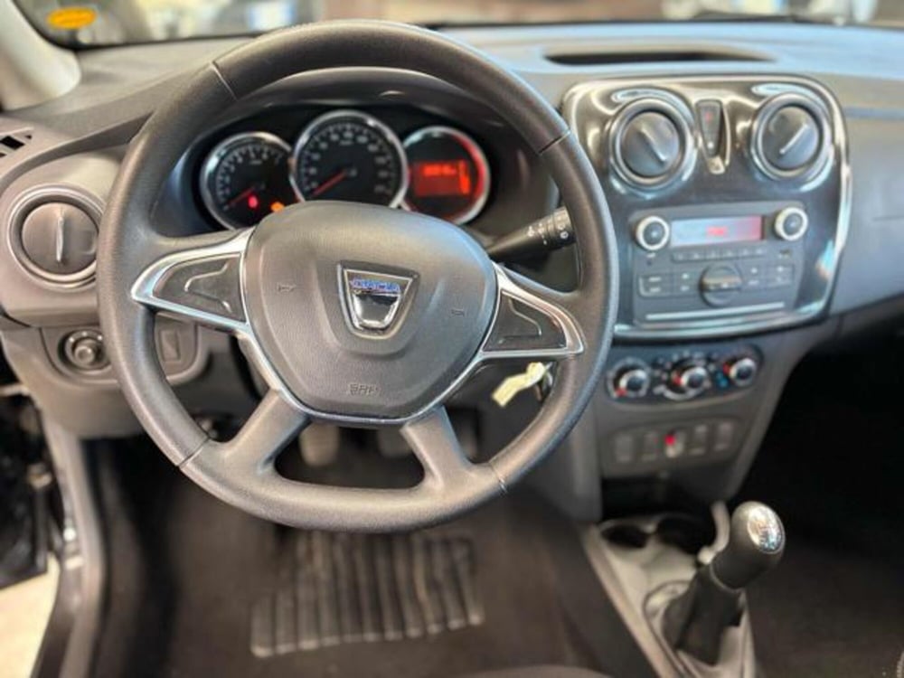 Dacia Sandero usata a Pesaro-Urbino (8)