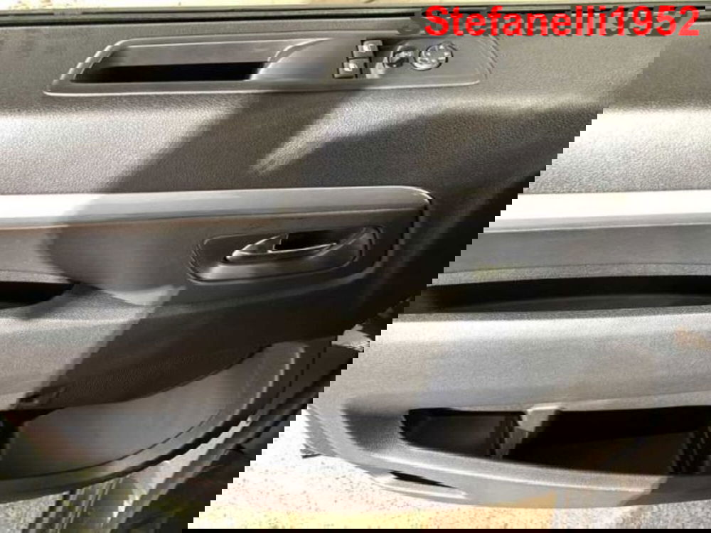 Peugeot Traveller nuova a Bologna (10)