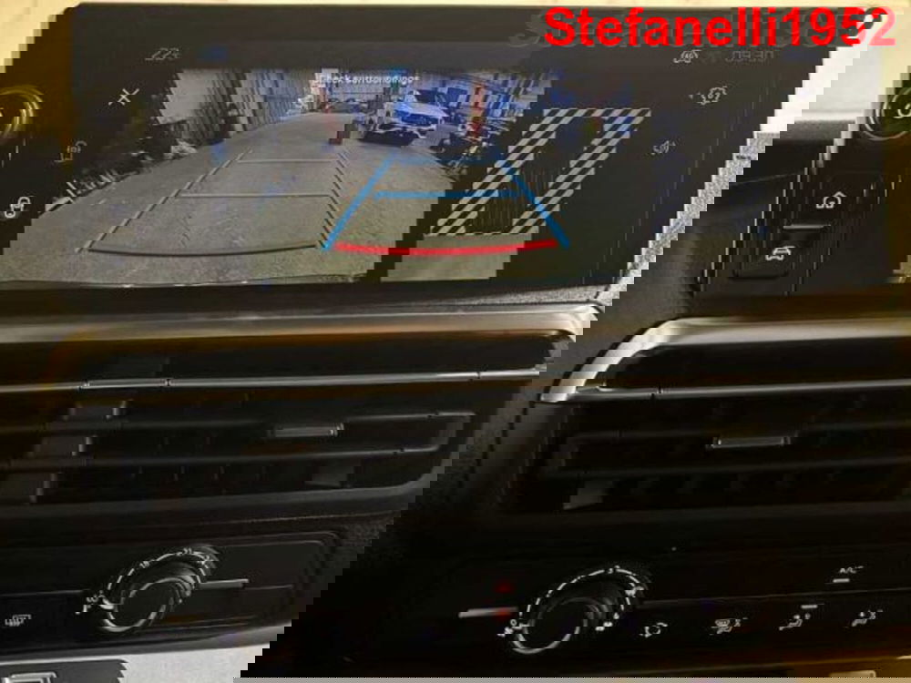 Peugeot Traveller nuova a Bologna (12)