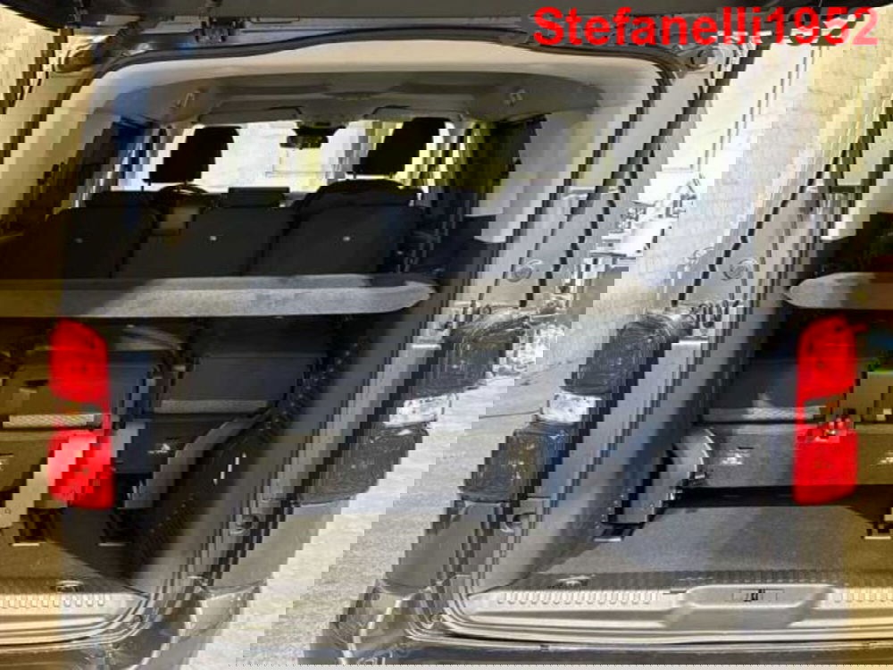 Peugeot Traveller nuova a Bologna (7)