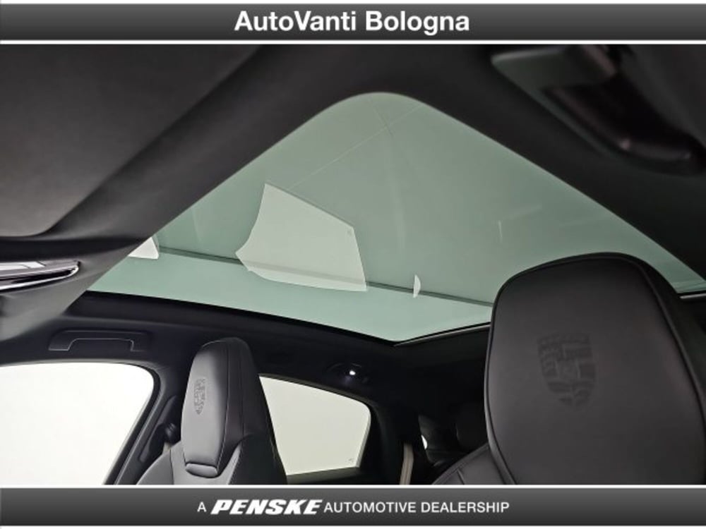 Porsche Cayenne usata a Bologna (13)