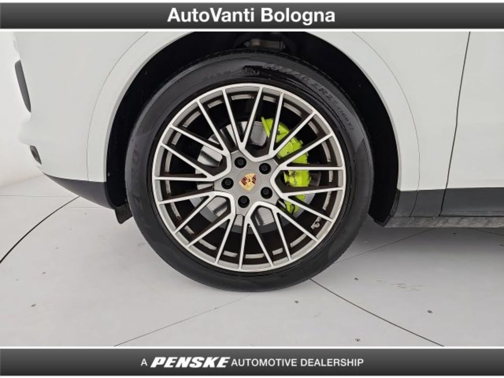 Porsche Cayenne usata a Bologna (8)