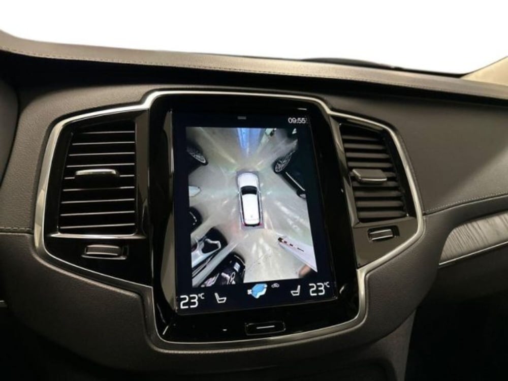 Volvo XC90 usata a Avellino (12)